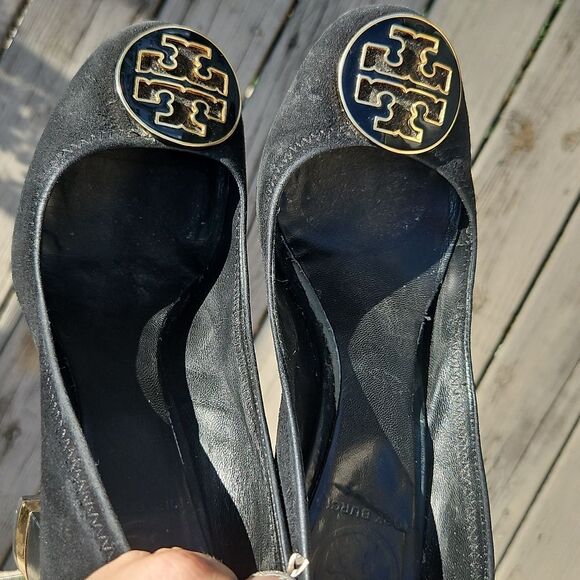 Tory Burch Black Suede Heels with Gold Logo & Block Heel - Project Heels - Picture 6 of 12